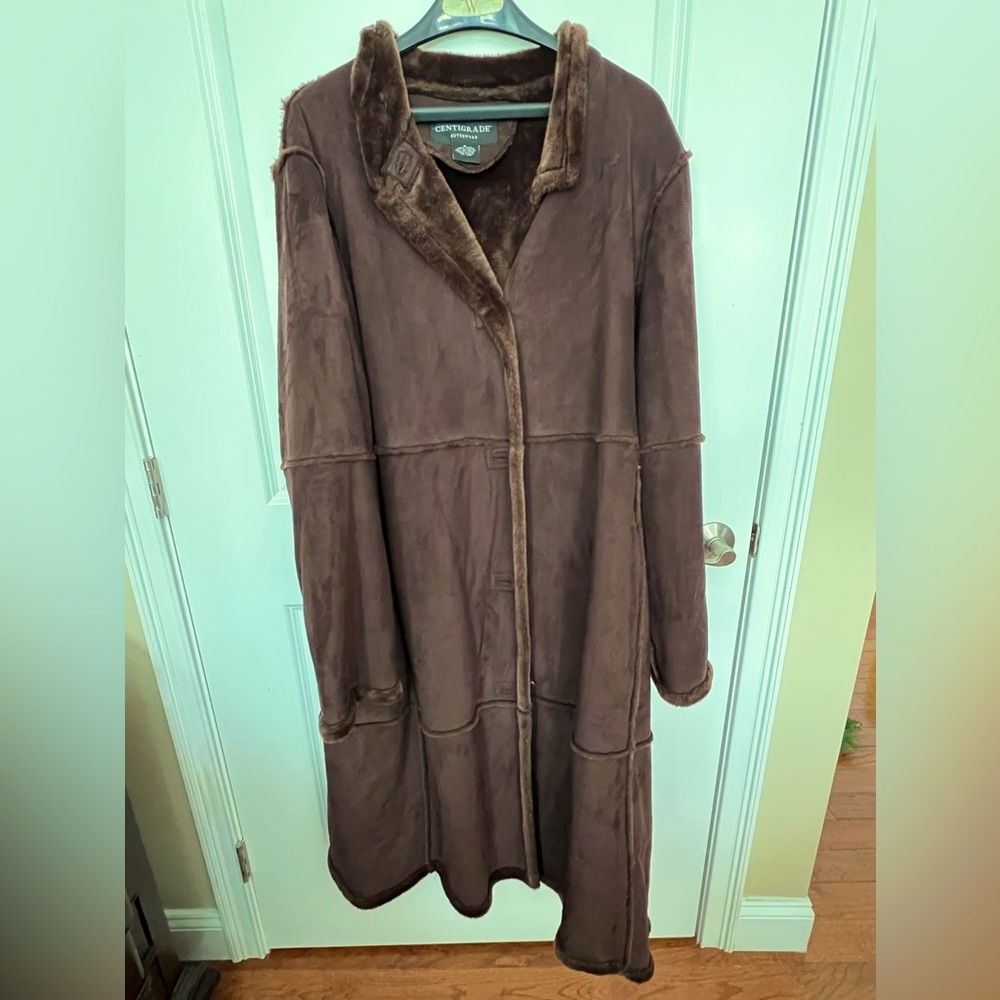 Women’s faux suede and fur coat size one X. Excellent condition.